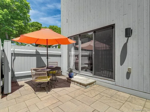 5 Sugar Maple Lane #5, Ridgefield, CT 06877