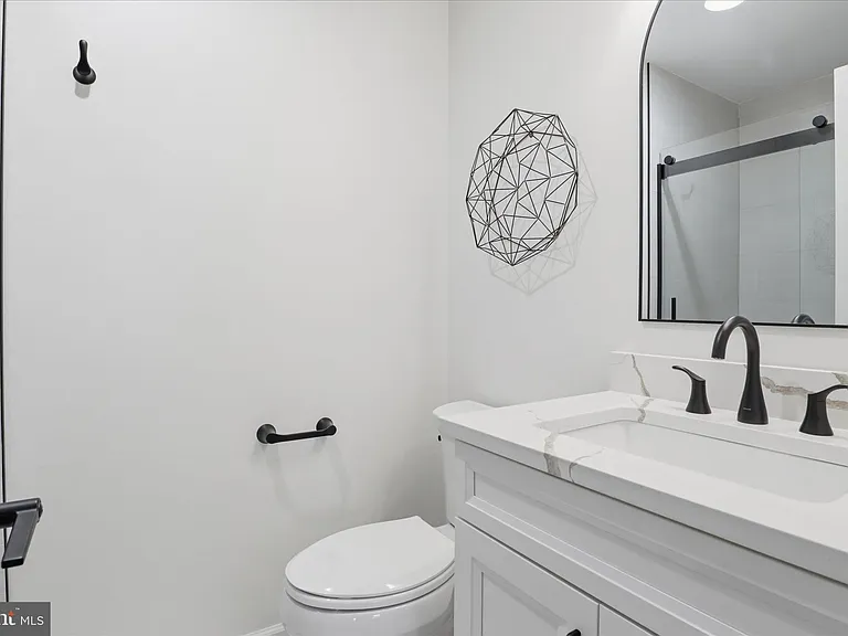 12845 Mill Brook Ct — Photo 23