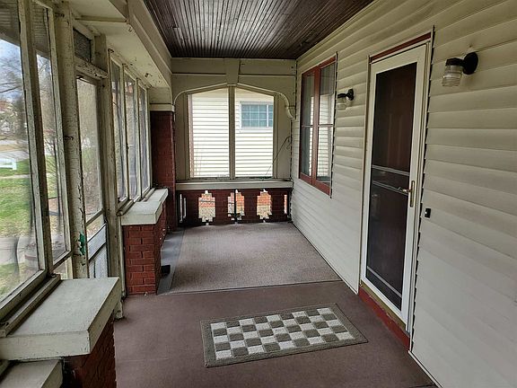 2nd image of 1117 Ravenswood Dr