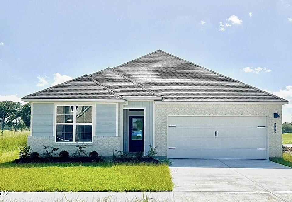 1st image of 110 Belle Lake Dr
