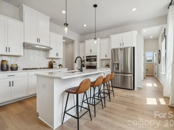 3150 Beacon Heights Rd, Indian Land, SC 29707