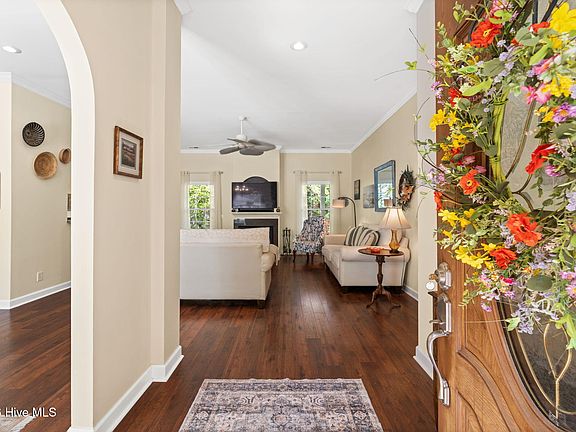 4th image of 1872 Oak Harbour Drive SW