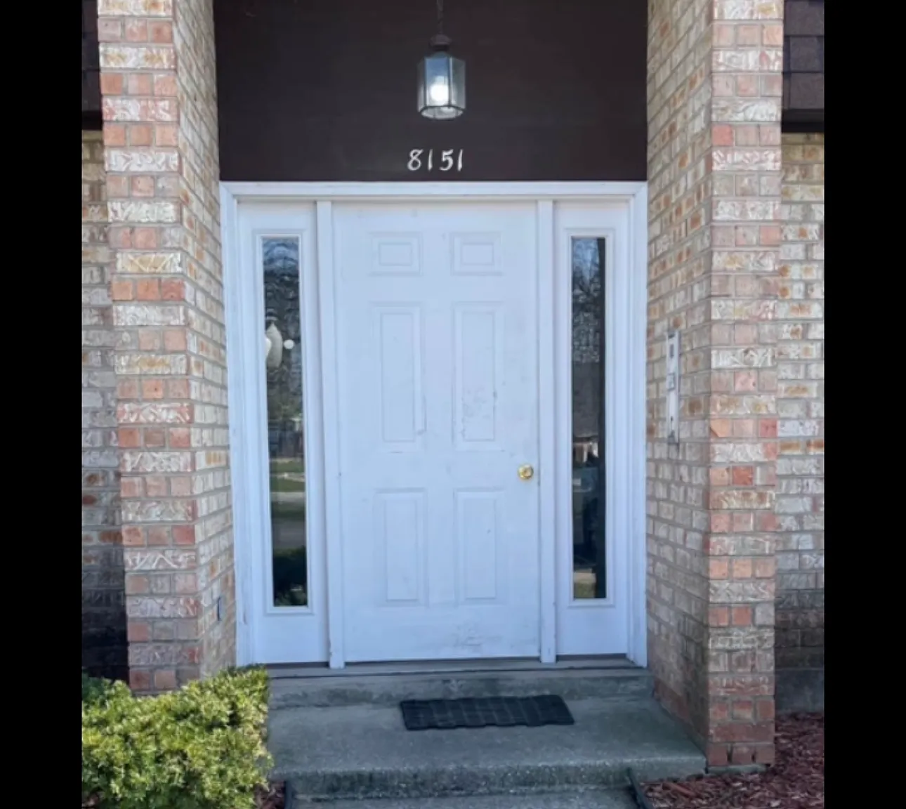 3 bed, 1000 sqft, $1,850 — Photo 1