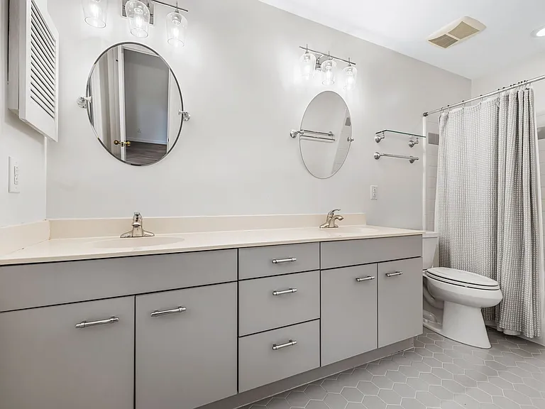 129 Ironwoods Dr — Photo 33