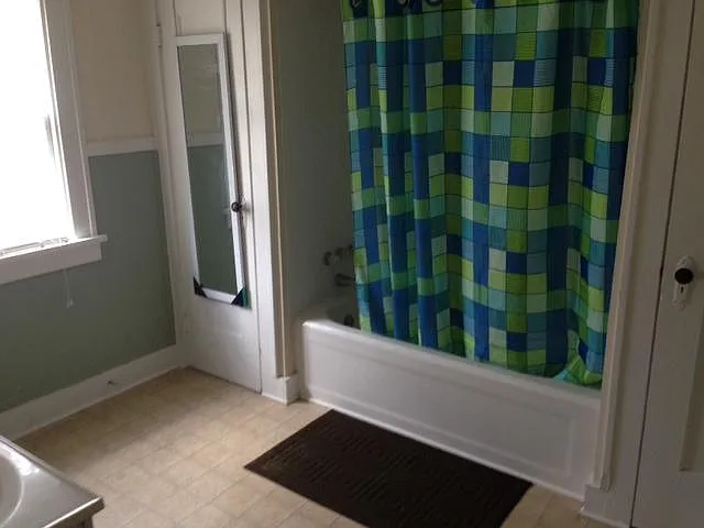 710 Corby Blvd — Photo 5