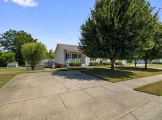 600 Spring Garden Rd, Henderson, KY 42420