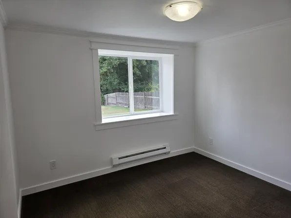 18401 73rd Ave W #B, Edmonds, WA 98026
