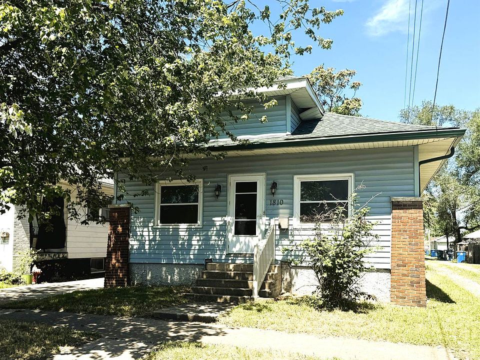 1st image of 1810 Park St
