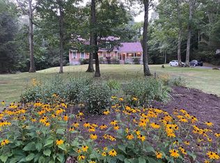 75 Barre Rd, Hubbardston, MA 01452