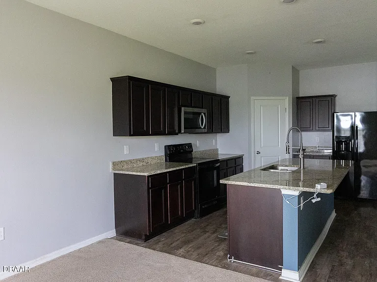 3017 Blue Shores Way — Photo 2