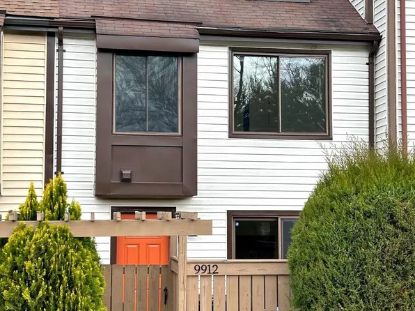 9912 Forest View Pl, Montgomery Village, MD 20886