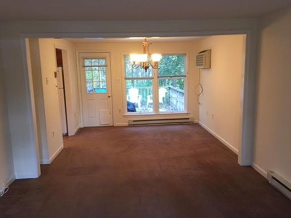 5th image of 10 Wells Woods Ln #B