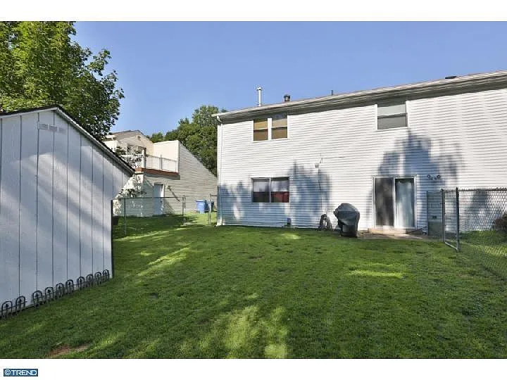 Building Photo - 4512 Winding Brook Dr #2