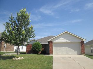 732 Poncho Ln, Haslet, TX 76052