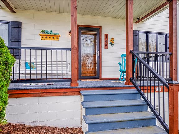 4th image of 145 Corliss St