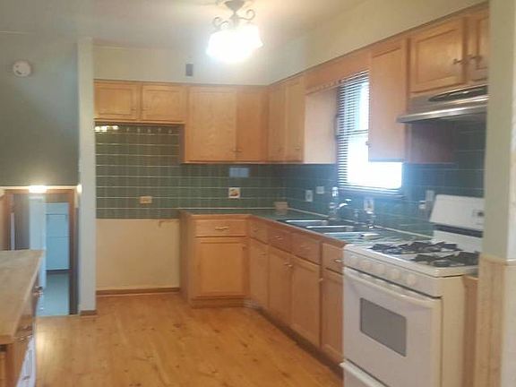 5th image of 16848 Wausau Ave