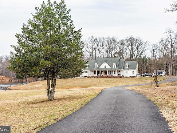 2nd image of 2036 Spotswood Dr