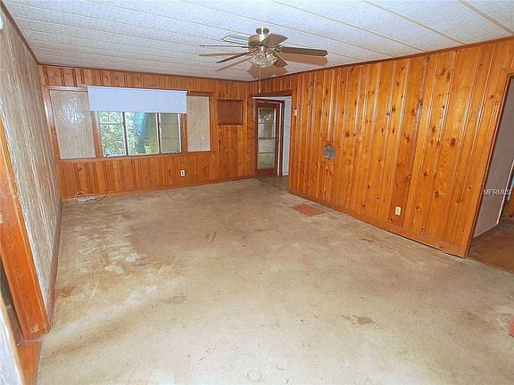 4th image of 1330 Idlewild Dr