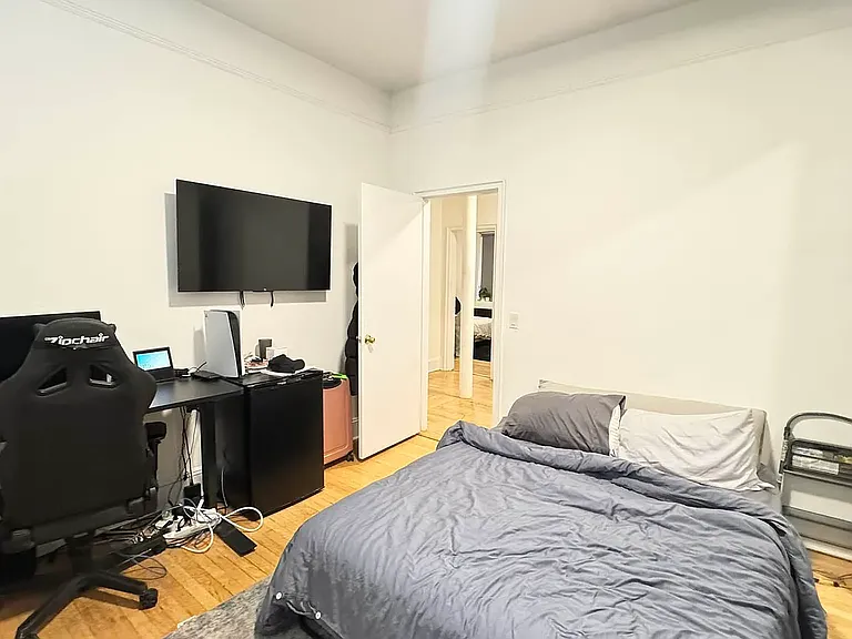 55 E 2nd St #1 — Photo 10