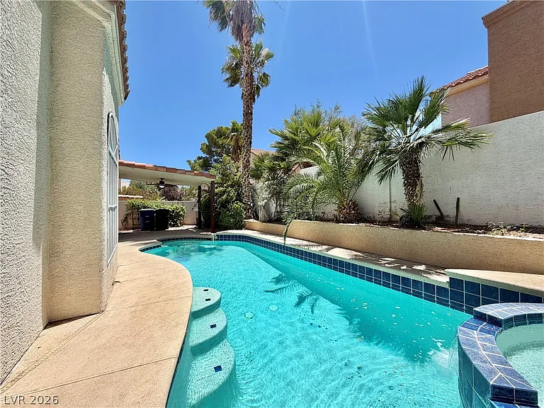9413 Cedar Heights Ave — Photo 1