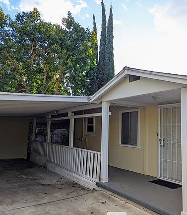 2nd image of 524 W Lemon Ave #1/2