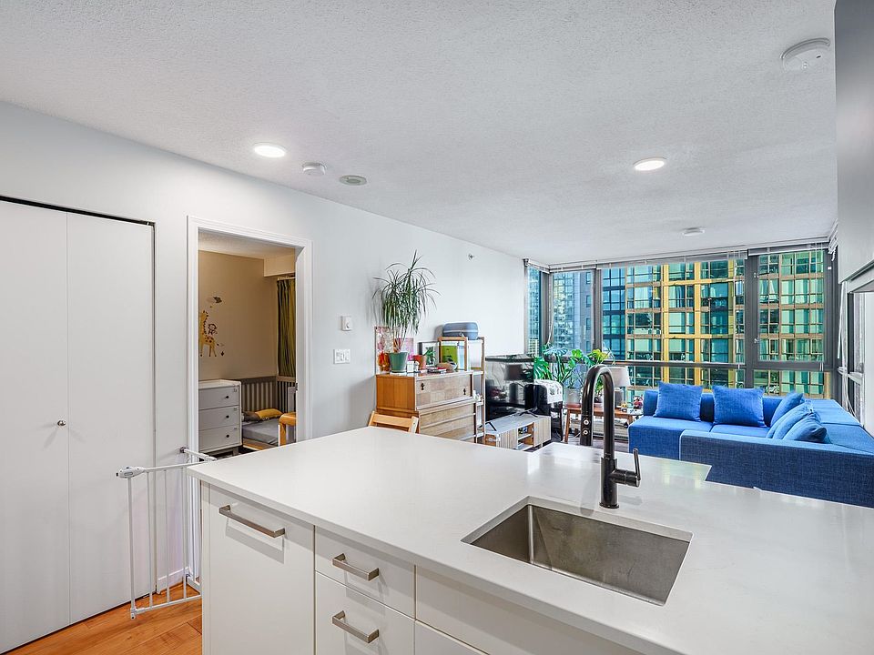 1st image of 1367 Alberni St #1706
