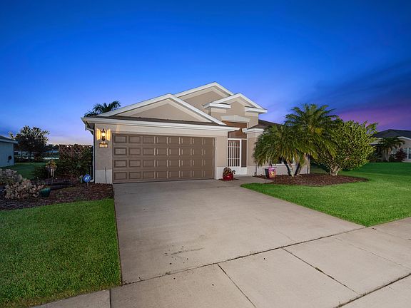 3rd image of 1311 Dittmer Cir SE
