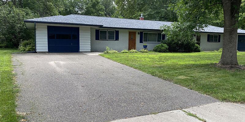 1st image of 842 87th Ln NW #840