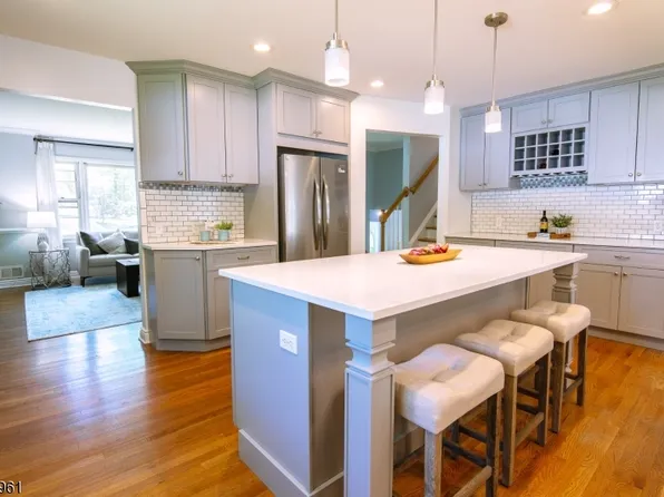 15 Wilson Dr, Berkeley Heights Twp., NJ 07922