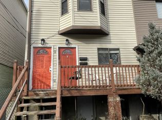9 Boundary St #2, Pittsburgh, PA 15213