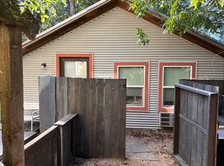 1422 Newning Ave #B, Austin, TX 78704