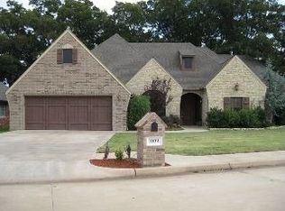 1009 S Pecan Hill St, Stillwater, OK 74074