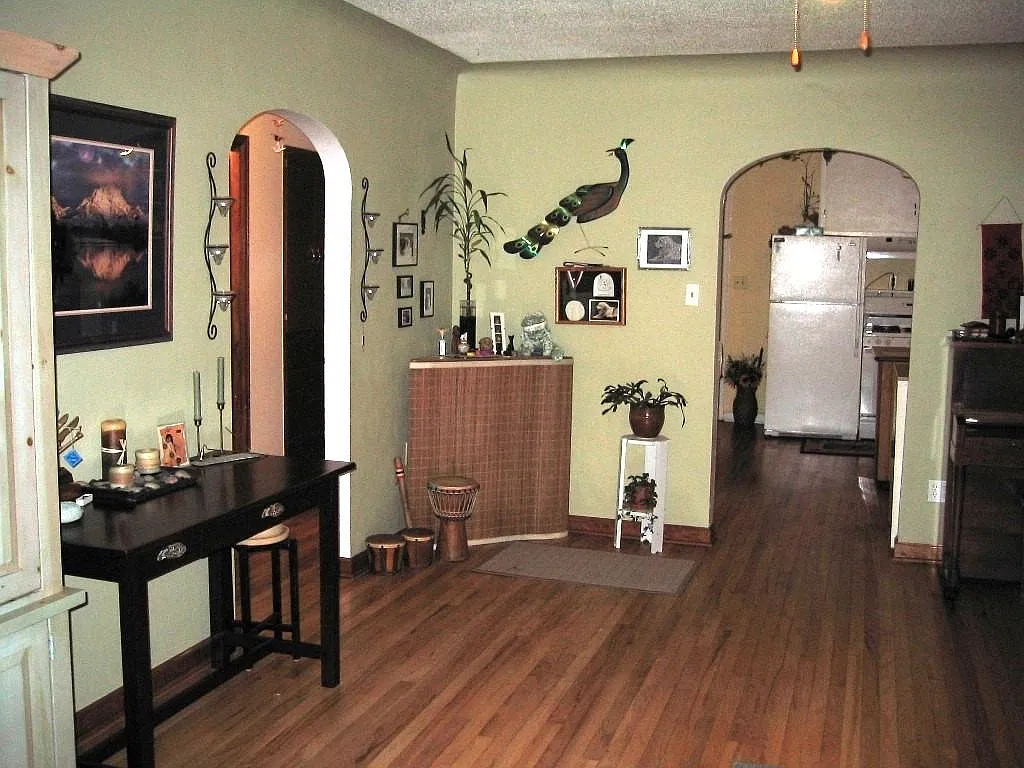 2 bed, 1130 sqft, $2,250 — Photo 4