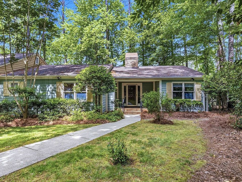 1st image of 1 Forest Oaks Way