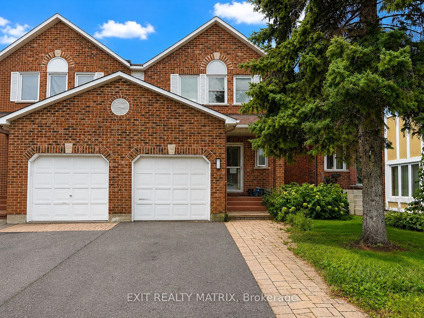 3 bed, $2,700 — Photo 1