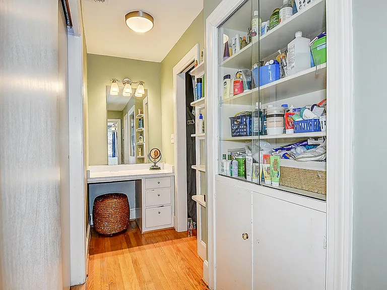 6037 River Road Point — Photo 32