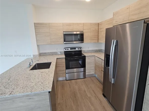 1201 Southstation Pl, Orlando, FL 32809
