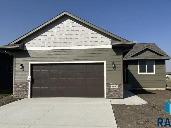 9600 W Liam St, Sioux Falls, SD 57106