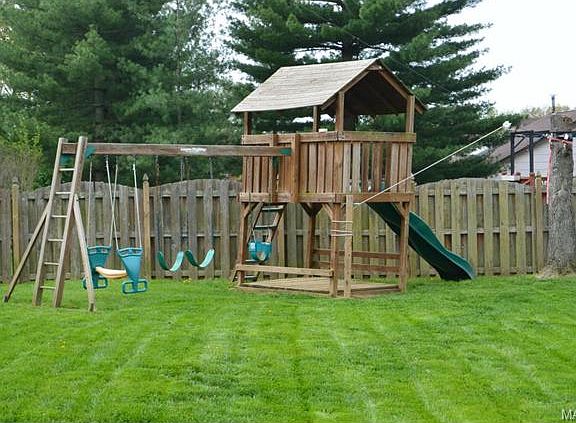 4th image of 6852 Bear Creek Dr