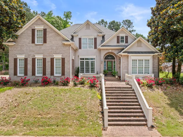 203 Francis Dr, Fulton, MS 38843