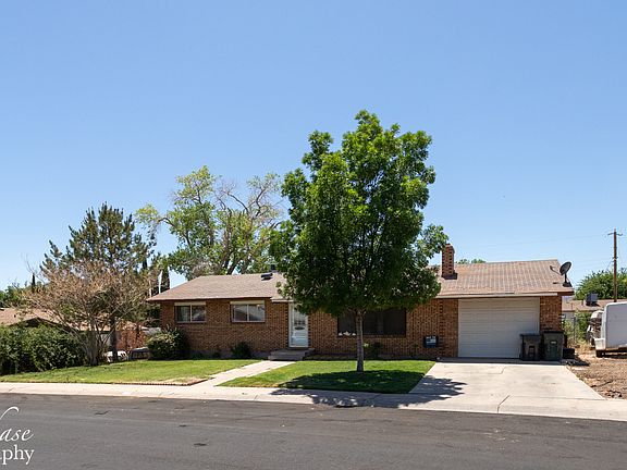 2nd image of 2609 El Dr