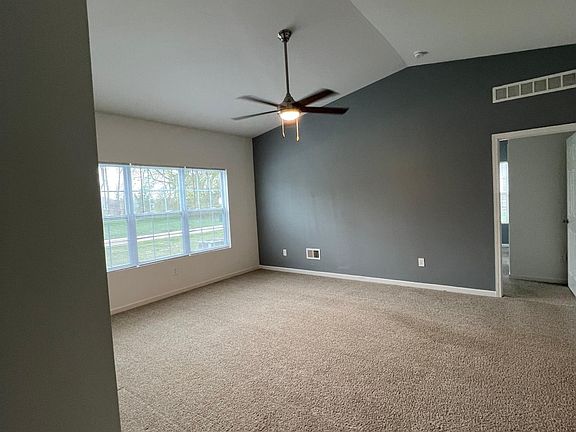 5th image of 4036 Palomino Dr