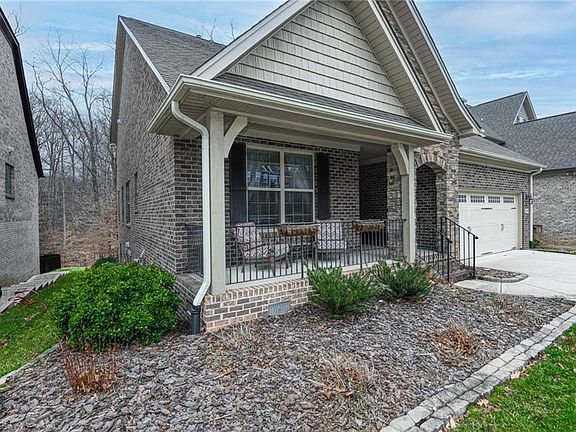 5th image of 5911 Bedstone Dr