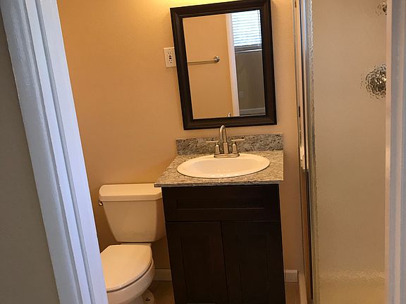 Master Bathrom