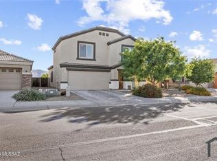 8605 N Continental Links Dr, Tucson, AZ 85743