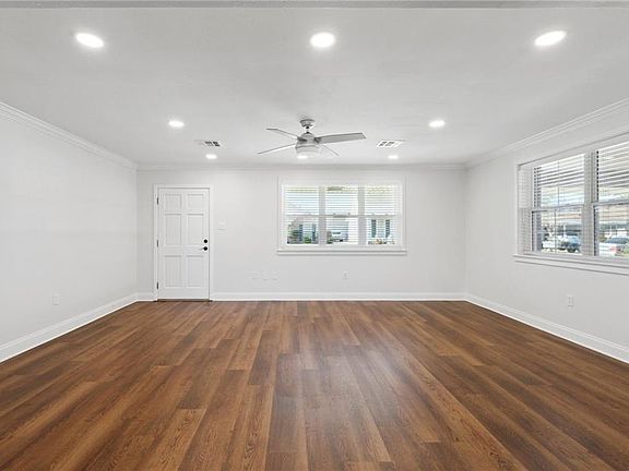 3rd image of 639 Olive Ave