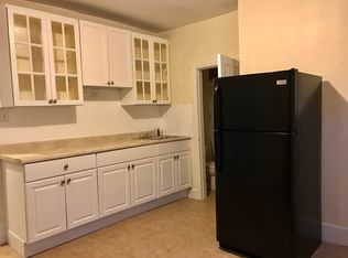 29 3rd St #1, Fitchburg, MA 01420