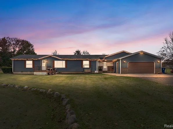 20795 W Baldwin Rd, Elsie, MI 48831