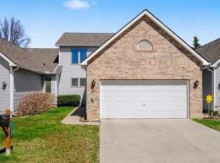 1085 Linda Dr, Davison, MI 48423