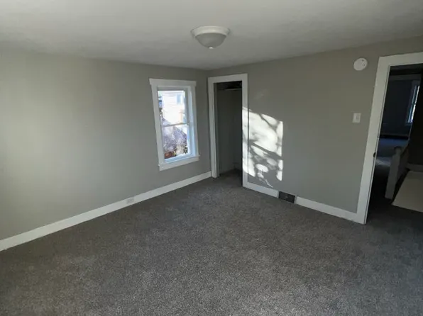 220 E Willow St, Plymouth, PA 18651